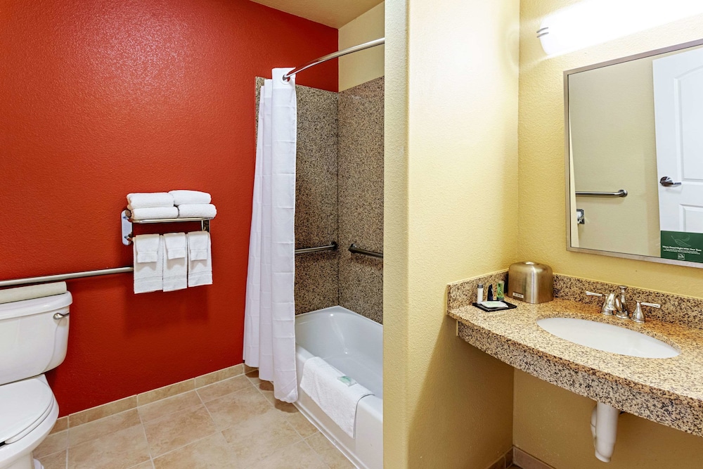 Sleep Inn & Suites Tyler South - photo 26