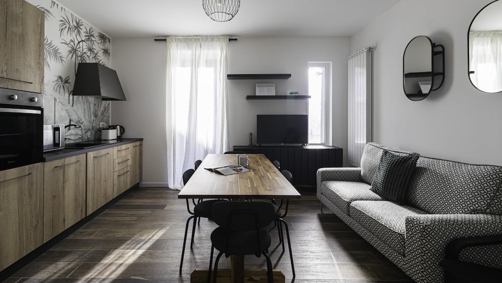 Italianway Buenos Aires 65 E — 4-Star Luxury Hotel in Milan, Italy