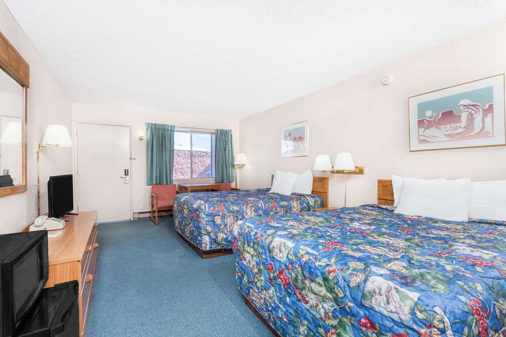 Days Inn by Wyndham Burns - photo 9