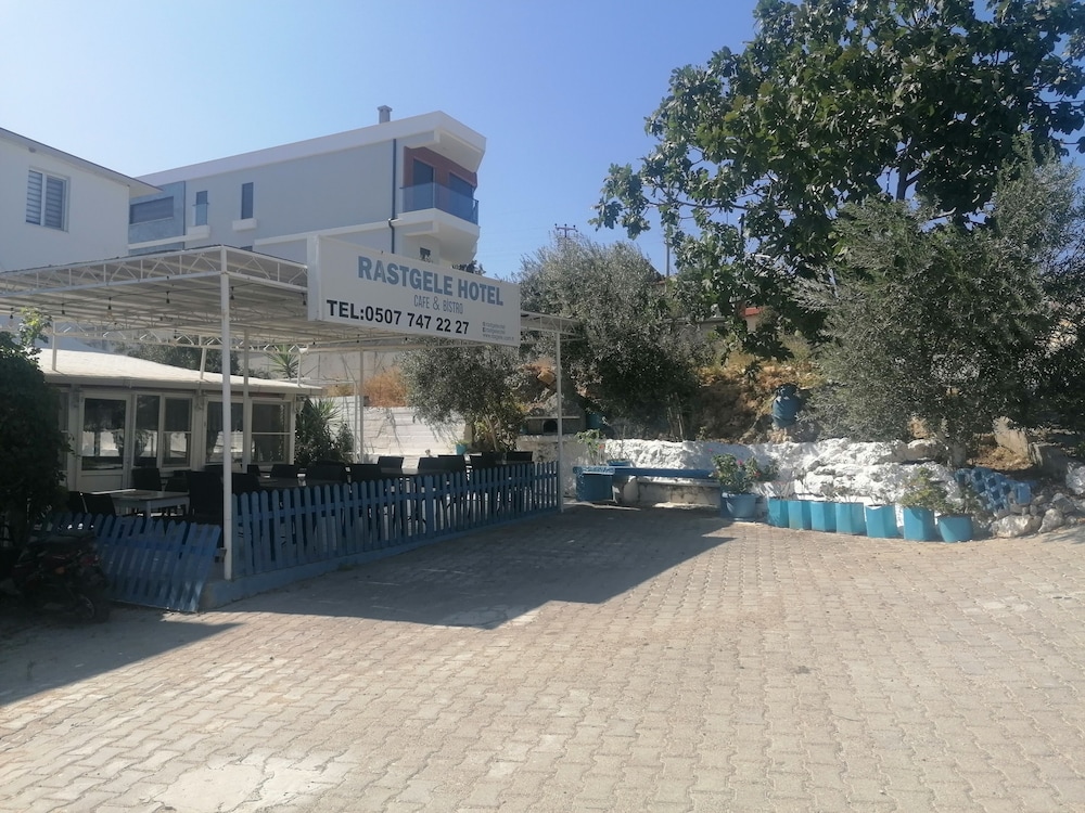 Rastgele Otel - last minute hotel in Seferihisar