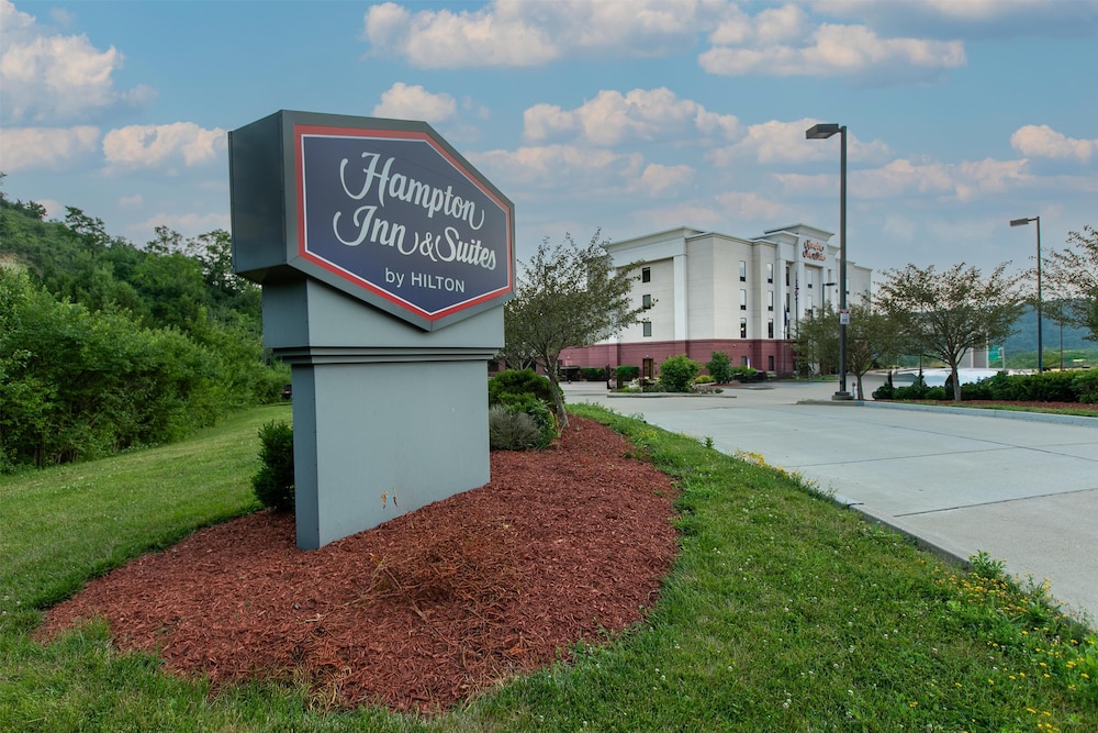 Hampton Inn & Suites Wilder - photo 41