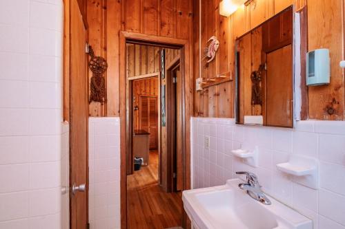 Boys Oh Boy by Oak Island Accommodations - photo 8