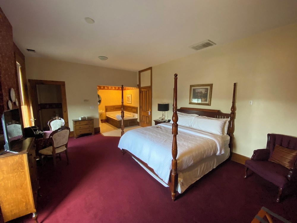 Decker Hotel - photo 22