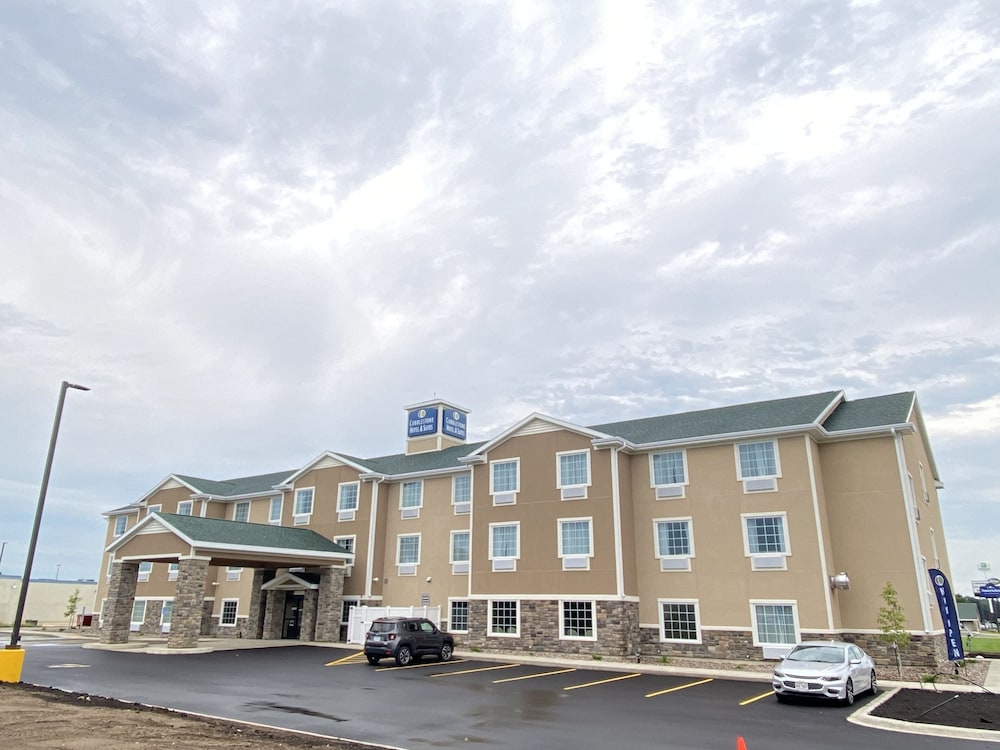 Cobblestone Hotel & Suites Austin - photo 56