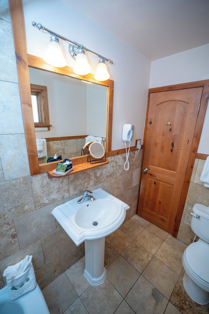 Silver Moon Inn - photo 157