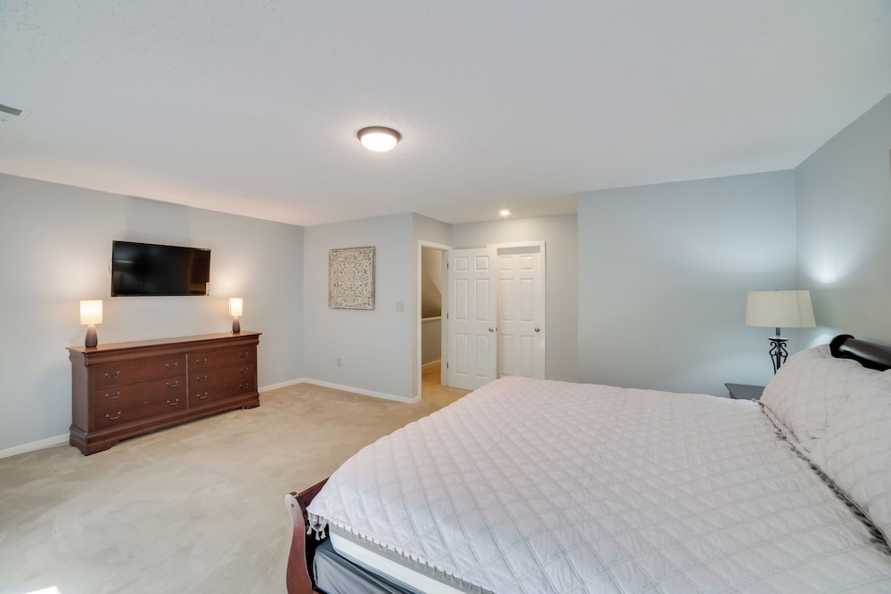 Wintergreen Resort Condo w Deck; Ski Hike Shops - photo 12