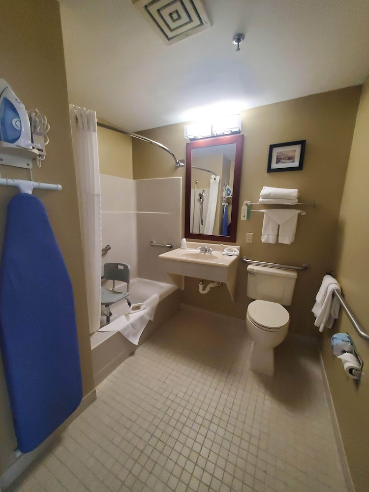 Country Inn at The Mall - photo 26