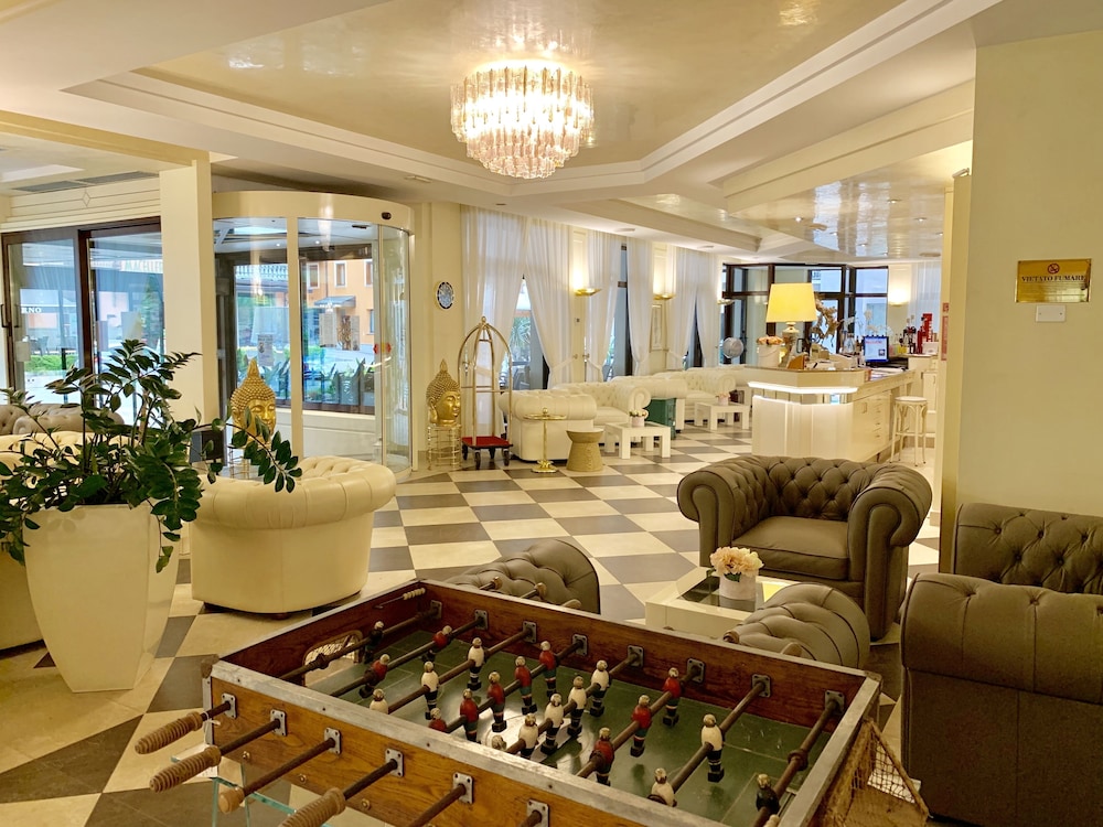 Hotel Brescia — hotel in Darfo Boario Terme