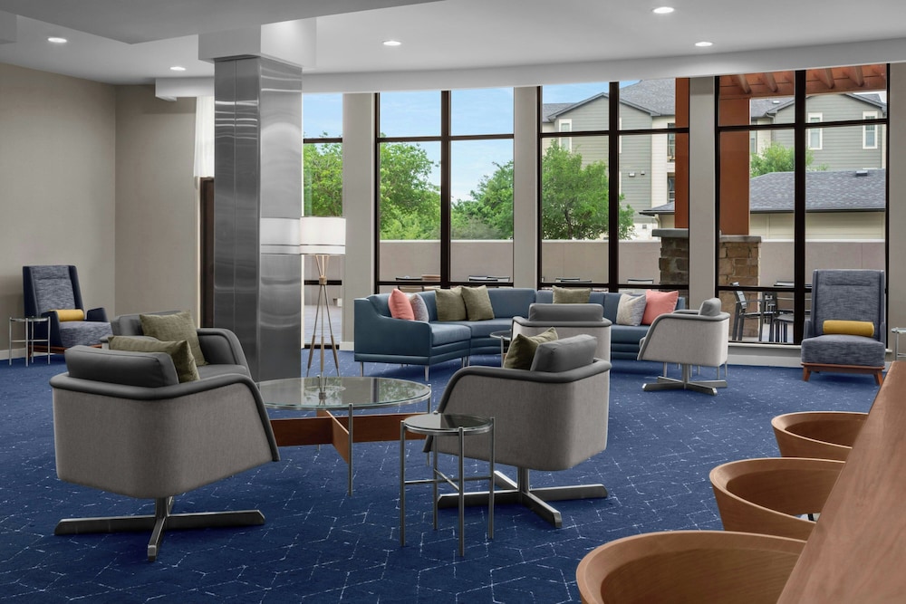 Courtyard Houston Kingwood - photo 2