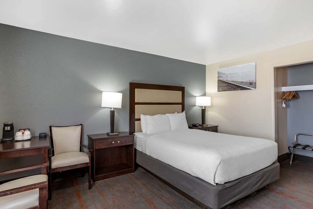 Best Western Sunridge Inn & Conference Center - photo 9