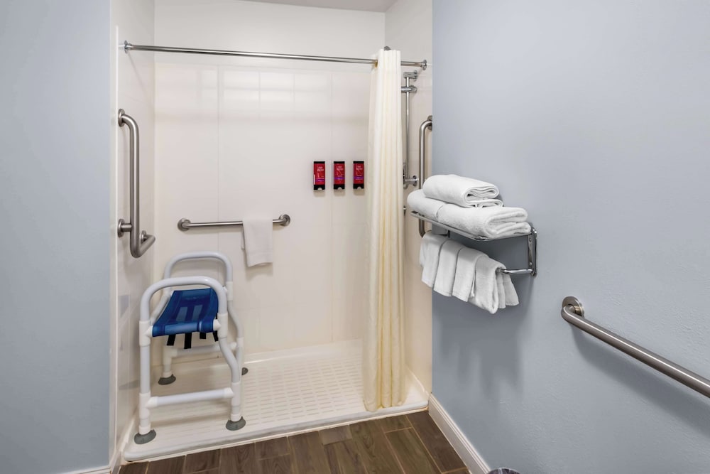 SureStay Hotel by Best Western SeaTac Airport North - photo 34