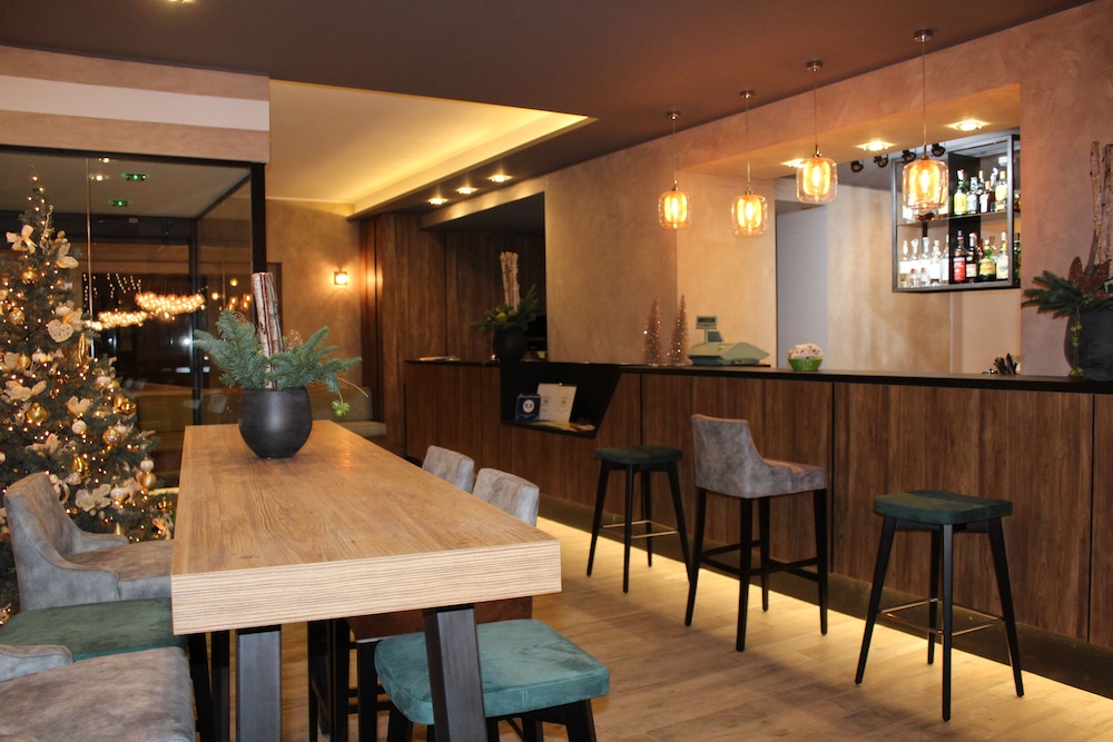 Harmony Suite Hotel — 4-Star Luxury Hotel in Selvino, Italy