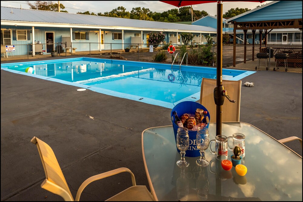 Marina Inn & Event Center - photo 73