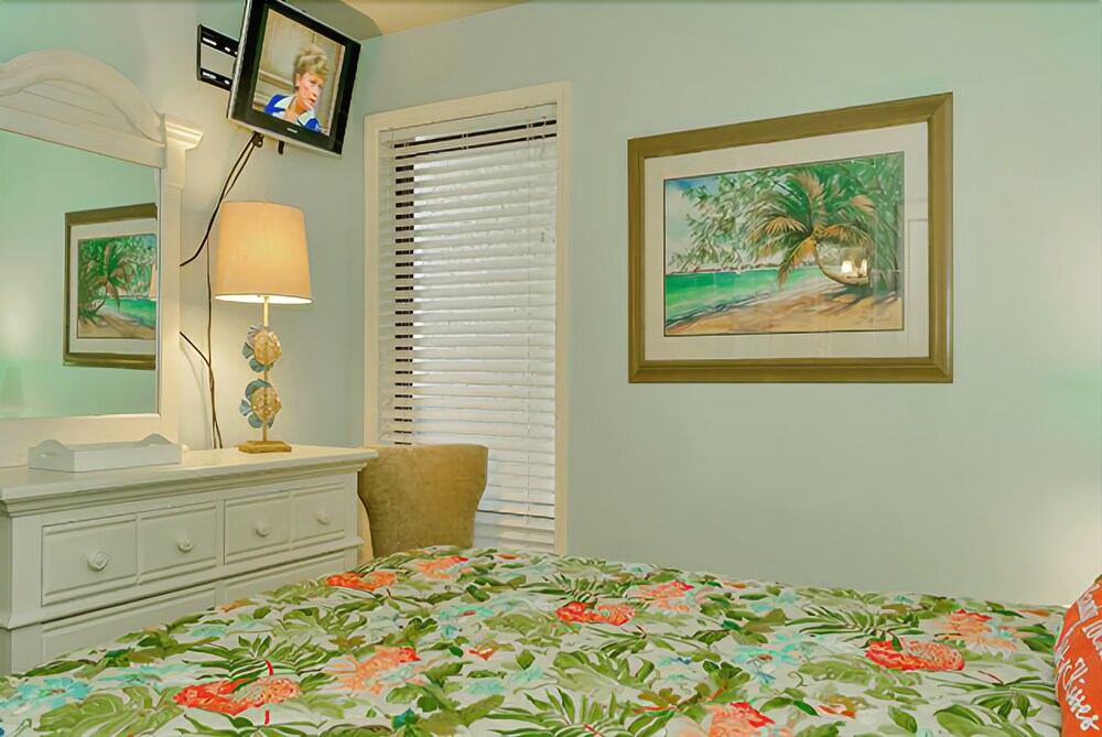 Edgewater Tower 3 Unit 308 627840 by RedAwning - photo 4