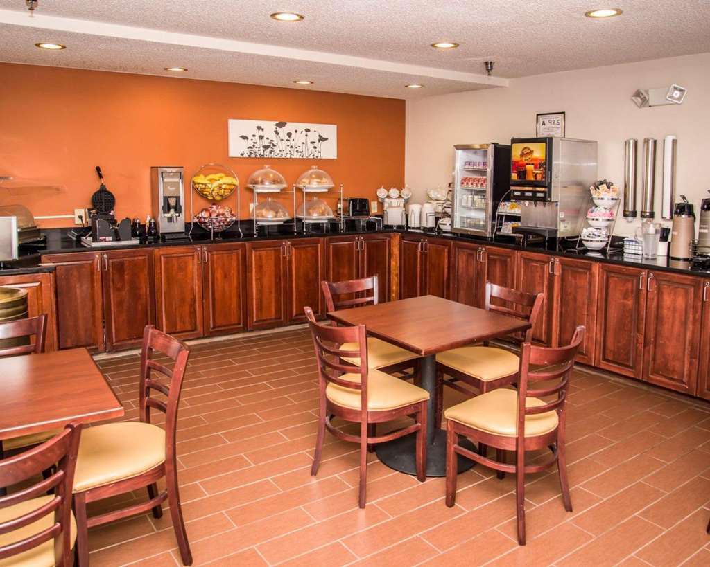 Sleep Inn & Suites at Concord Mills - photo 29
