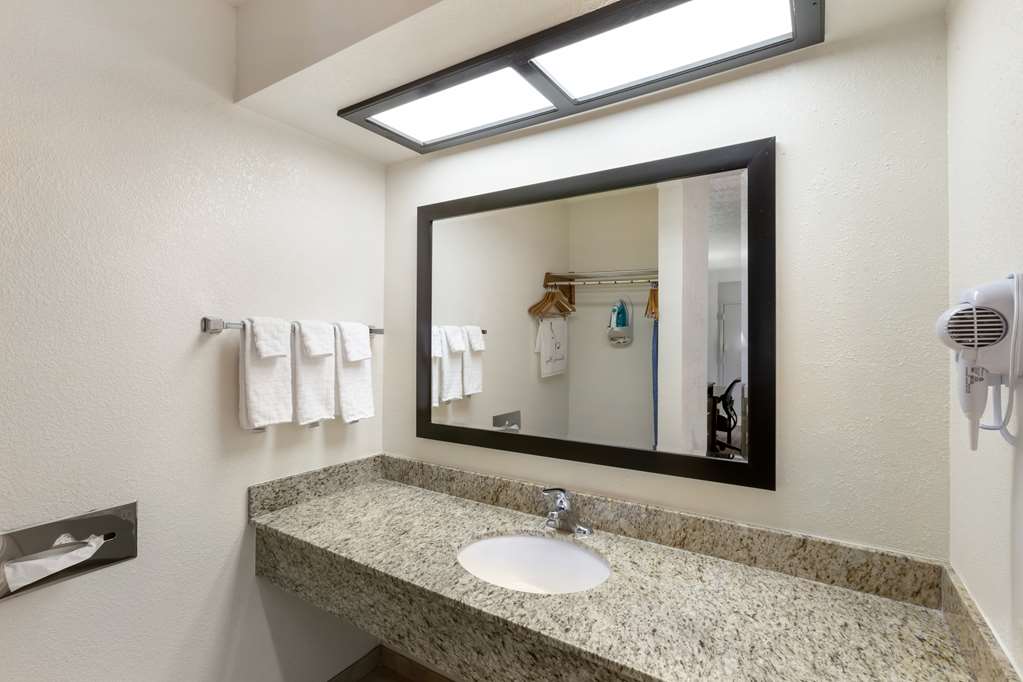 Best Western Sawmill Inn - photo 22