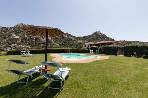 Villa Iris with Pool — 4-Star Luxury Hotel in Arzachena, Italy