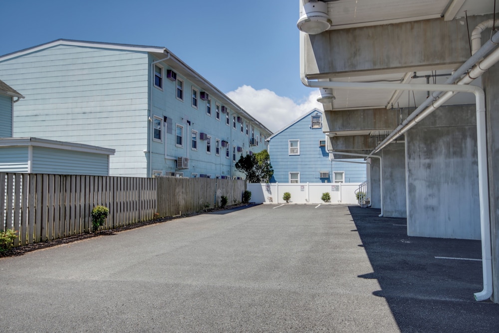 Ocean Lodge Hotel North - photo 34