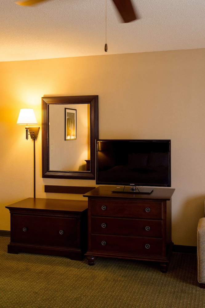 Hampton Inn Oxford West - photo 31