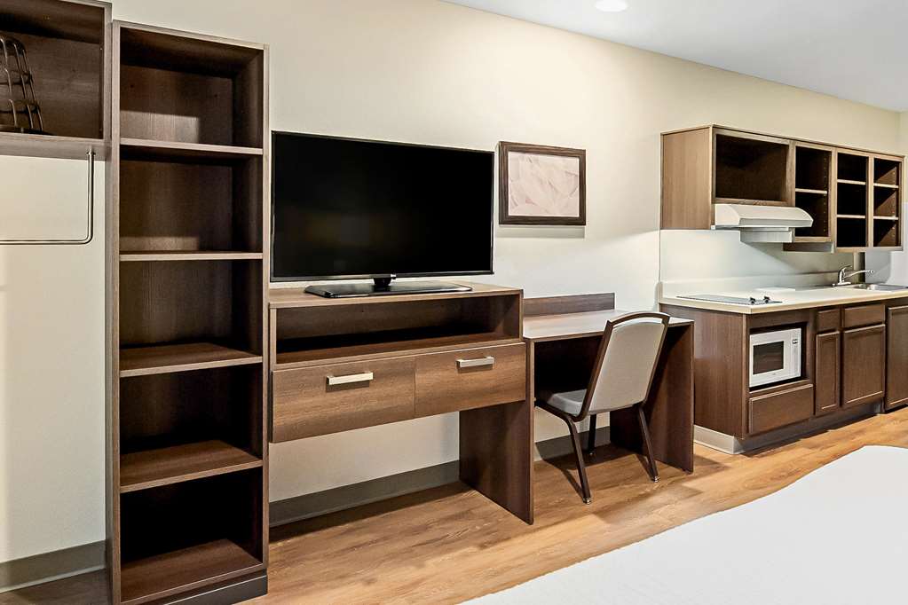 WoodSpring Suites Reno Sparks - photo 23