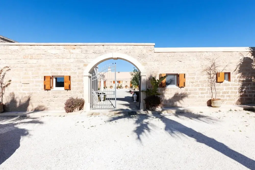 Masseria Misocampo With Garden And Pool — hotel in Calimera