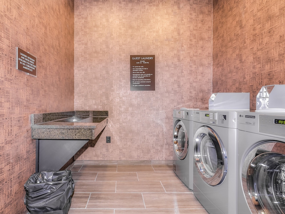 Cobblestone Hotel & Suites Rhinelander - photo 48