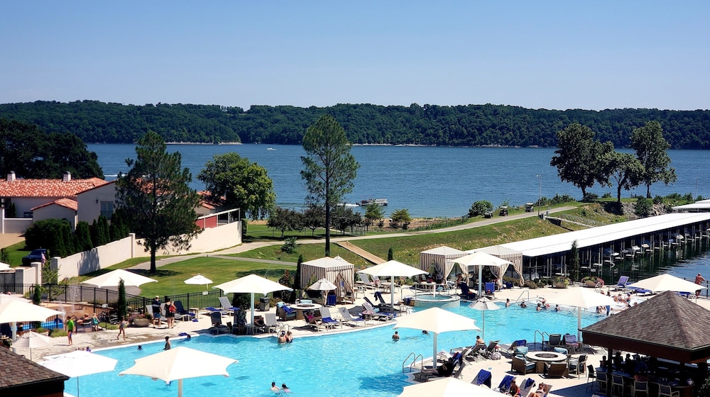 Shangri La Resort - photo 15