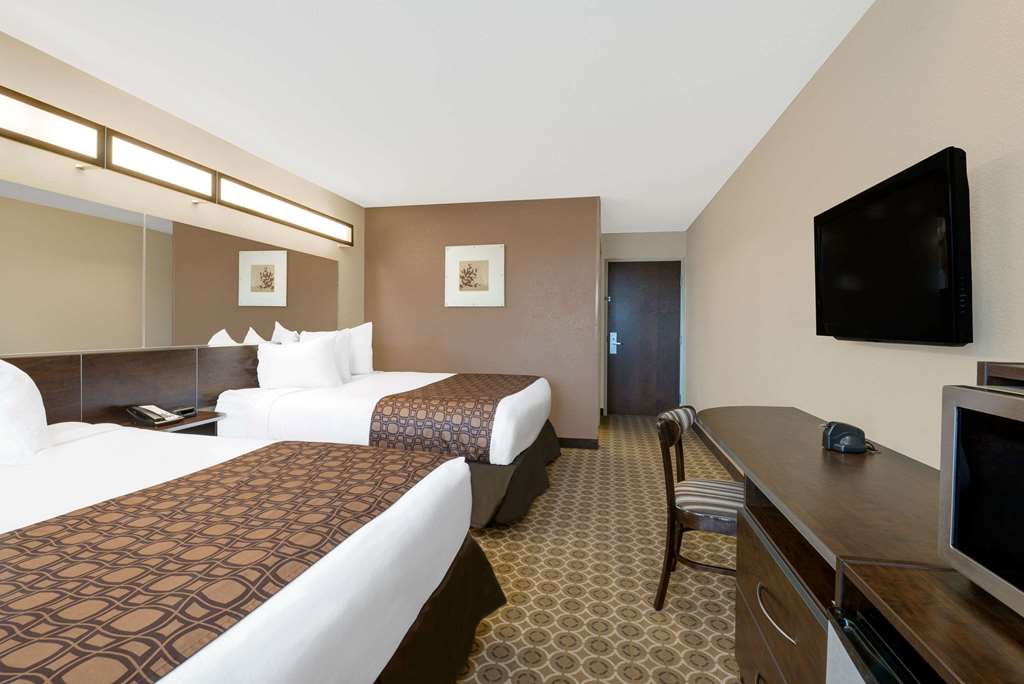 Microtel Inn & Suites by Wyndham Williston - photo 6