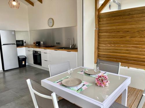 Vanille à proximité des plages idéalement situé pour visiter la Guadeloupe in Le Gosier, Guadeloupe