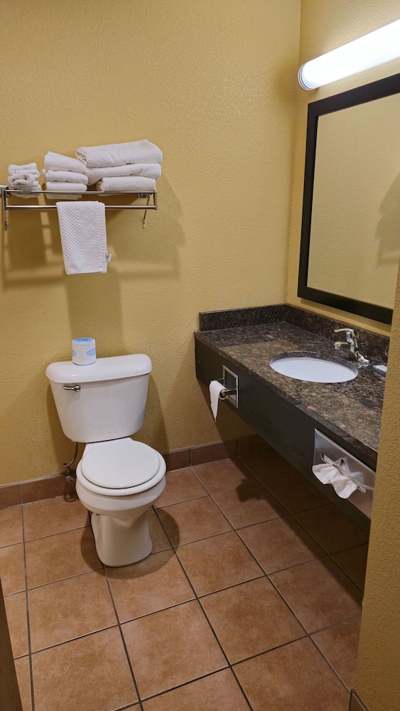 Haven Hotel Shawano WI - photo 19