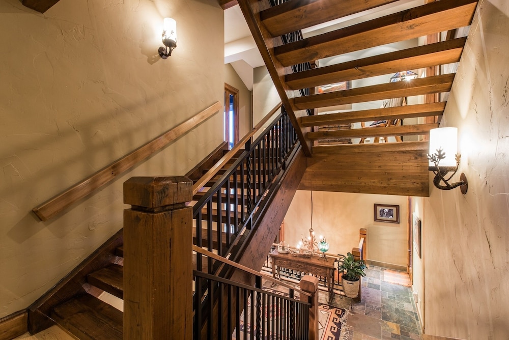 Abode in Deer Crest - photo 27