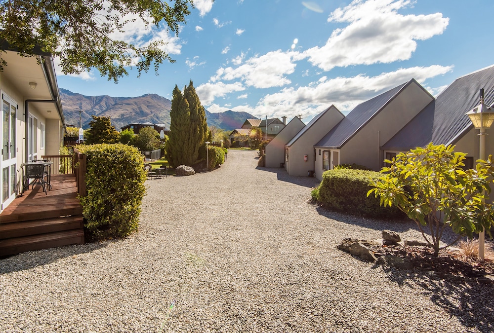 Manuka Crescent Motel — hotel in Wanaka