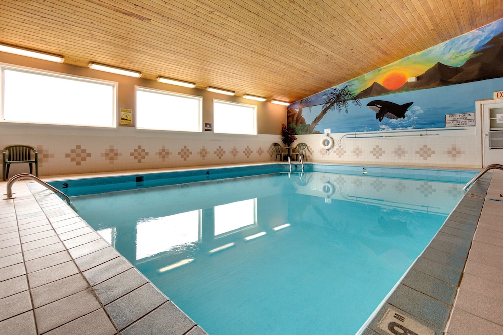 Fireside Inn and Suites - photo 40