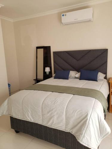 Kasuda self contained room in Livingstone — 4-Star Luxury Hotel in Livingstone, Zambia