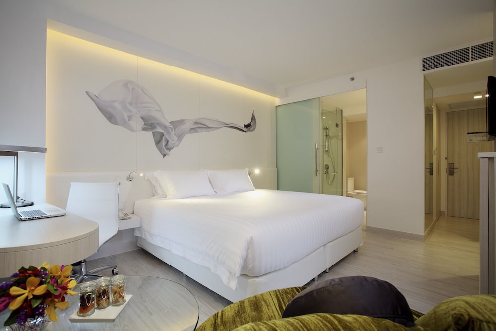 Centara Watergate Pavilion Hotel Bangkok