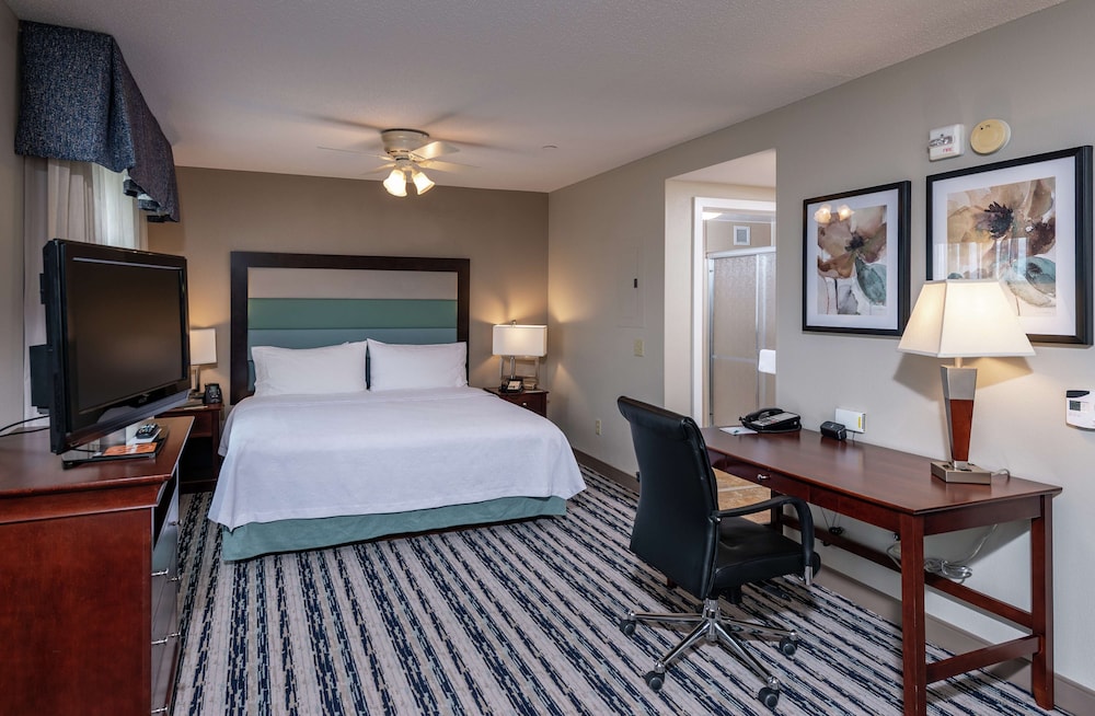 Homewood Suites by Hilton Portland - photo 6