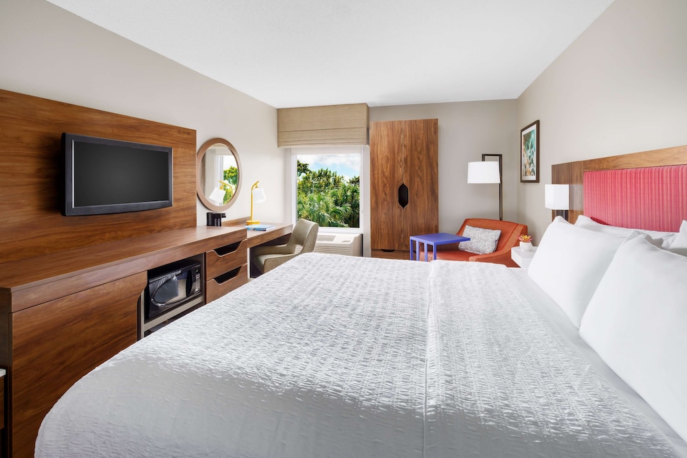 Hampton Inn Ft. Lauderdale Cypress Creek - photo 9