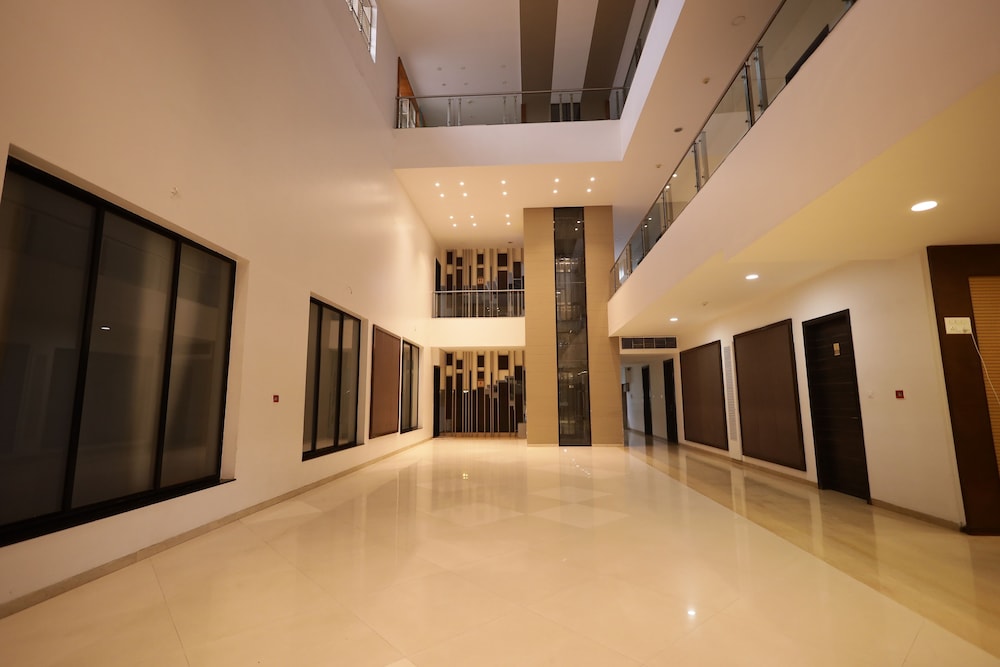 Hotel President Banquet & Lawns — Aurangabad — photo 4