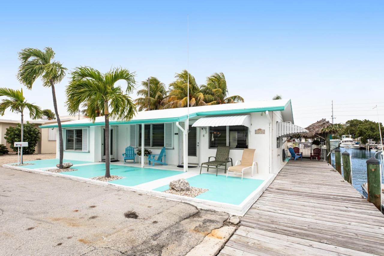 Waterfront Charmer in Marathon, United States