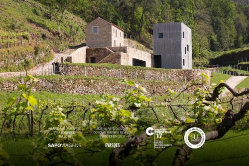 Melgaço Alvarinho Houses - carbon neutral hotel in Melgaco