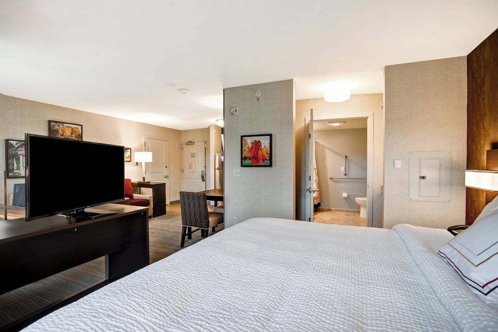 Residence Inn Hamilton - photo 6