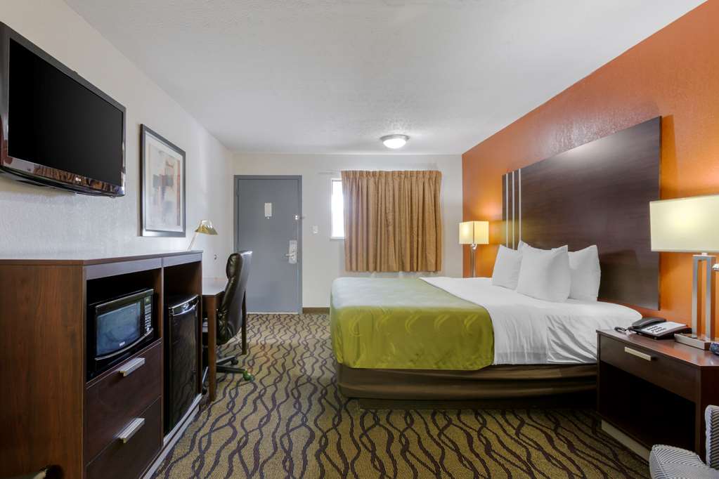 Quality Inn Columbus East - photo 15