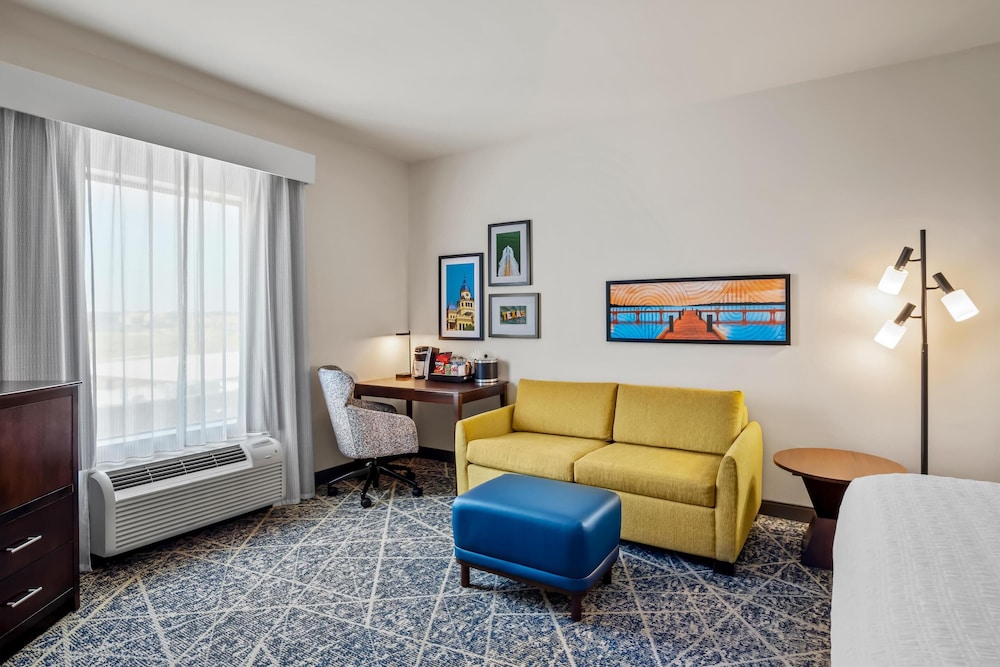 Hampton Inn & Suites Trophy Club Fort Worth North - photo 7