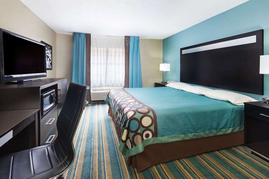 Super 8 by Wyndham Sulphur - photo 6