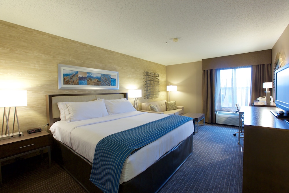 Holiday Inn Express Fargo West Acres by IHG - photo 8