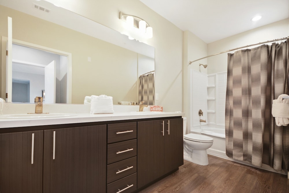 Global Luxury Suites in Menlo Park - photo 28