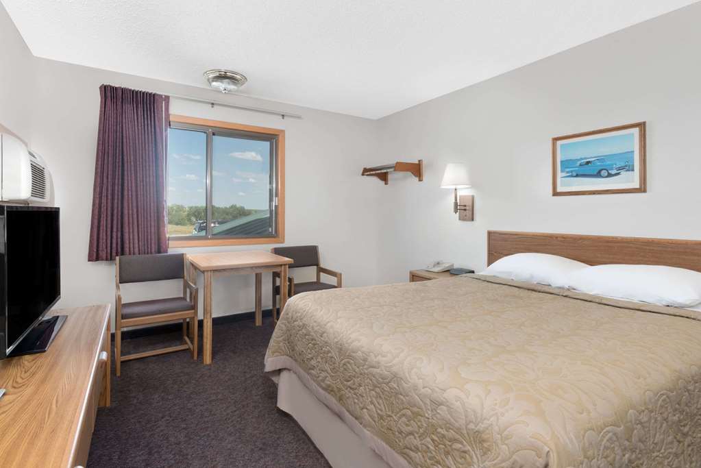 Super 8 by Wyndham Murdo - photo 10