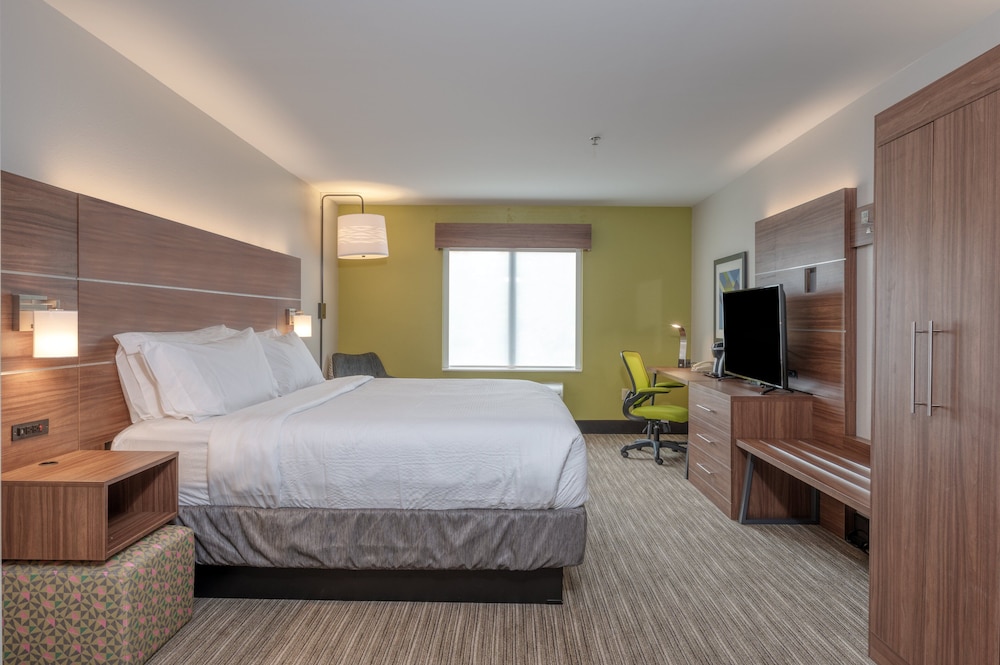 Holiday Inn Express & Suites Thornburg S. Fredericksburg by IHG - photo 18