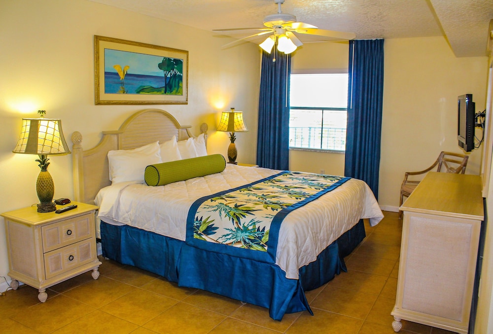 Discovery Beach Resort — Cocoa Beach — photo 5