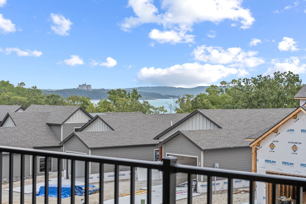 Table Rock Resorts at Indian Point - photo 811